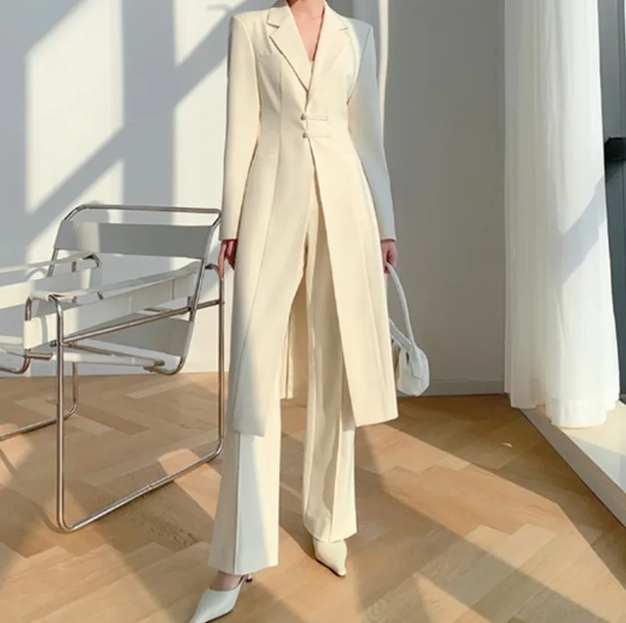 Damen Hosenanzug Festlich mit Log Blazer in&nbsp;Champagne