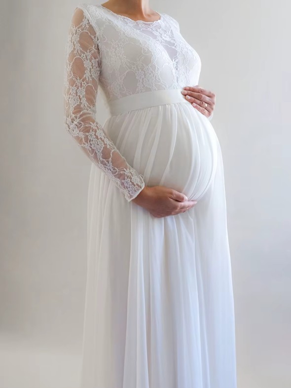 Empire Umstandsbrautkleid Hokulani mit Ärmeln aus Spitze Hochzeitskleid für&nbsp;Schwangere