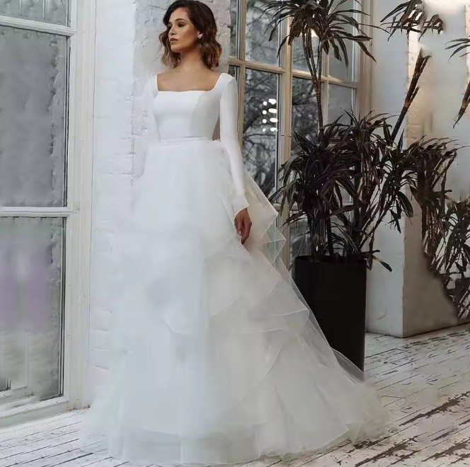 Langarm Brautkleid Euphemia Mit Tüll Rüschen&nbsp;Rock