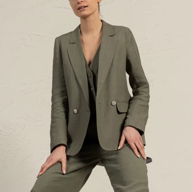 Leinen Damen Hosenanzug Elektra Dreiteilig in&nbsp;Olivgrün