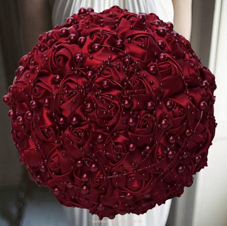 Brautstrauss Clementine Rund in&nbsp;Weinrot