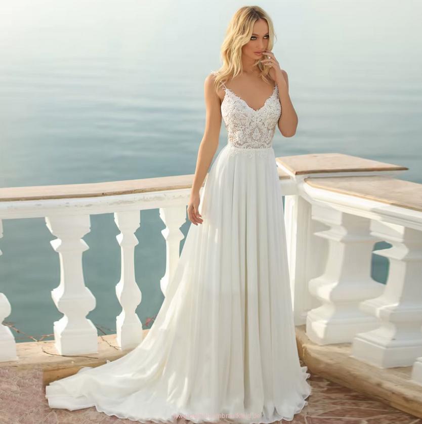 Empire Spaghettiträger Brautkleid Charlotte mit Spitze Umhang&nbsp;Abnehmbar