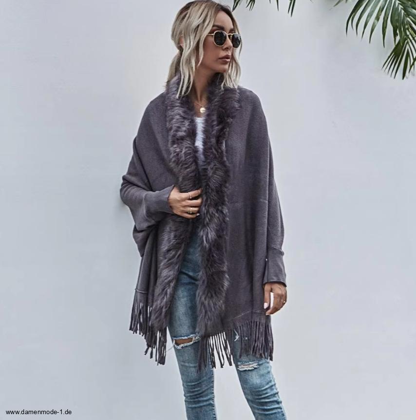 Damen Strickjacke Cardigan Caja mit Plüsch Kragen in&nbsp;Silber