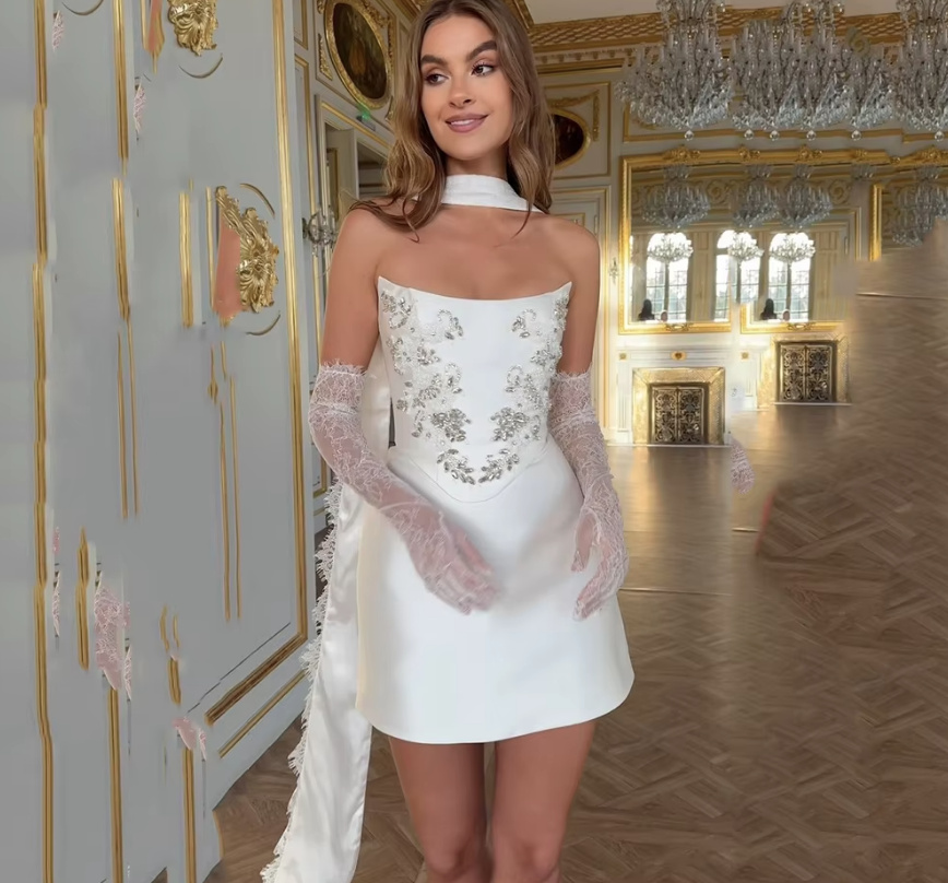 Schulterfreies Mini Brautkleid Damira Sexy mit Pailletten Strass&nbsp;Applikationen