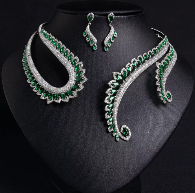 Zikron Brautschmuck Set Inga Halskette mit Ohrringe Silber&nbsp;Grün