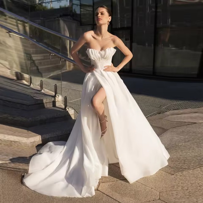 A Linie Schulterfreies Brautkleid Josy mit Sexy Cut&nbsp;Out