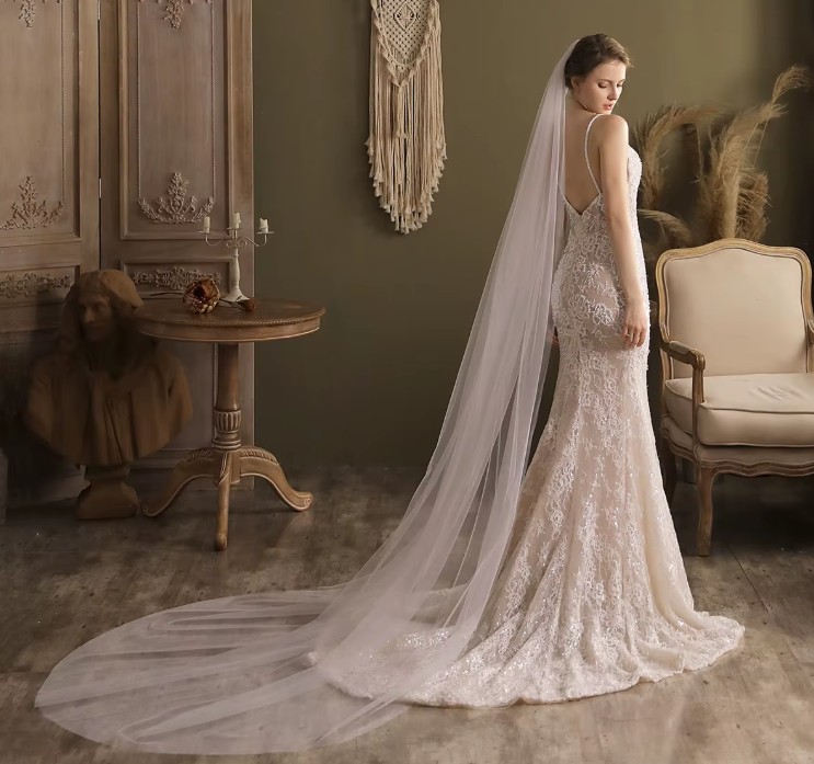 Langer Braut Schleier&nbsp;Evelyn