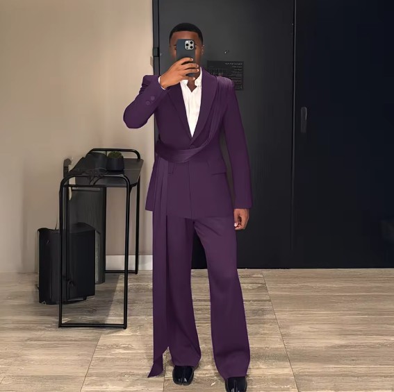 Smoking Hochzeitsanzug für den Bräutigam Brian&nbsp;Dunkellila