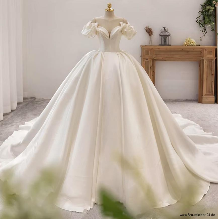 Schulterfreies Ball Linie Luxus Brautkleid Danika mit Rüschen Applikationen und&nbsp;Schleppe