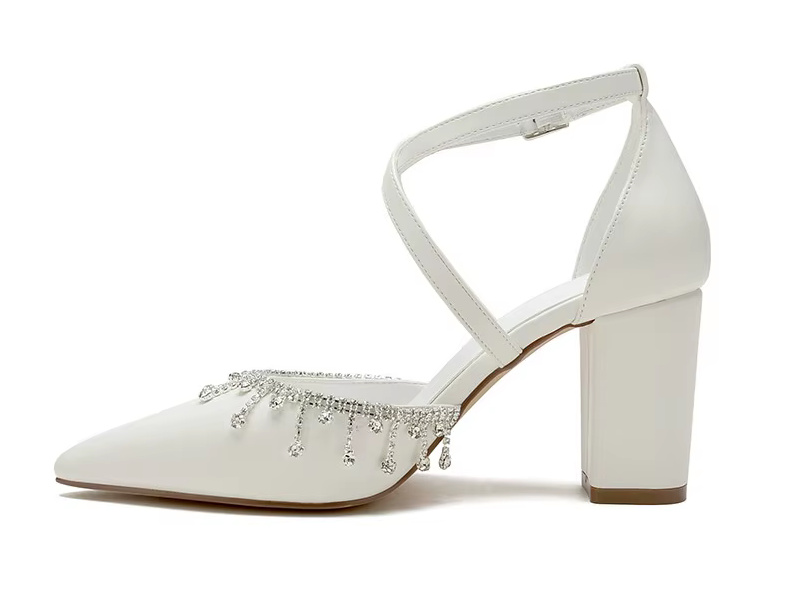 Blockabsatz Brautschuhe Dörte Hochzeitsschuhe mit Strass und&nbsp;Knöchelriemen