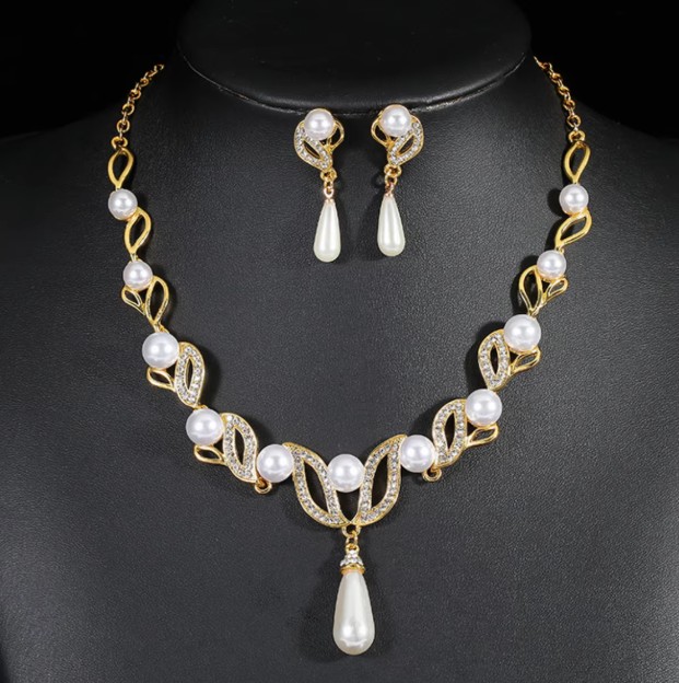 Brautschmuck Set Eija Halskette mit&nbsp;Ohrringe