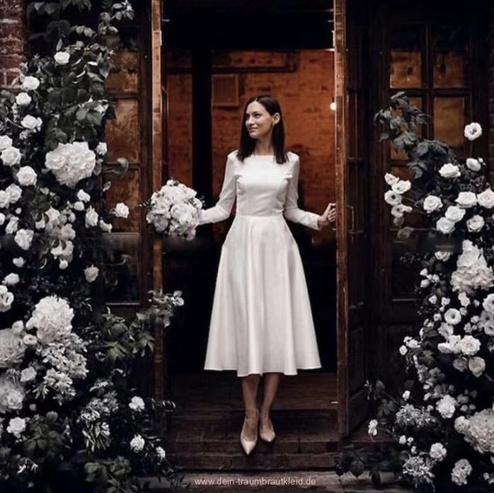 Wadenlanges Langarm Clean Chic Brautkleid Frida
