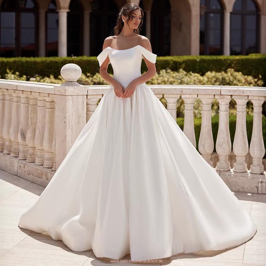 Schulterfreies A Linie Clean Chic Brautkleid Floria mit&nbsp;Schleppe