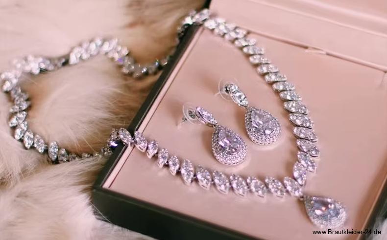 Kristall Brautschmuck Set Femke Halskette mit Ohrringe&nbsp;Silber