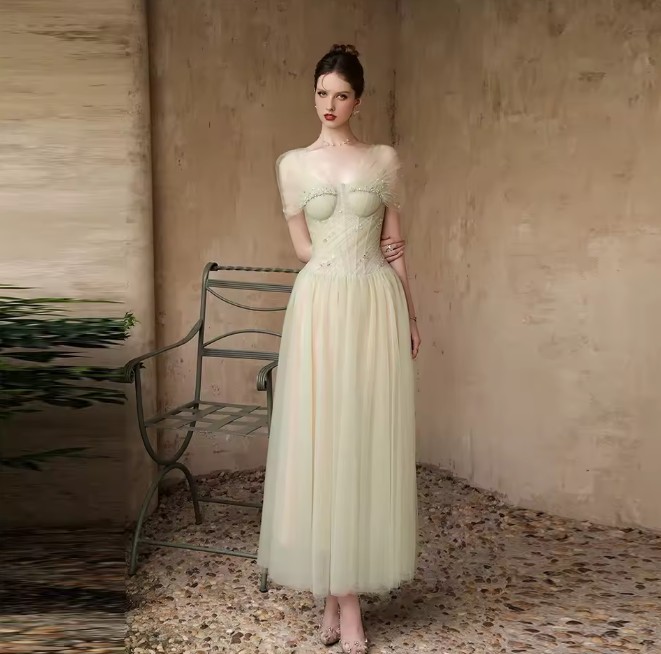 Hellgrünes Pailletten Brautkleid Esmeralda&nbsp;Knöchellang