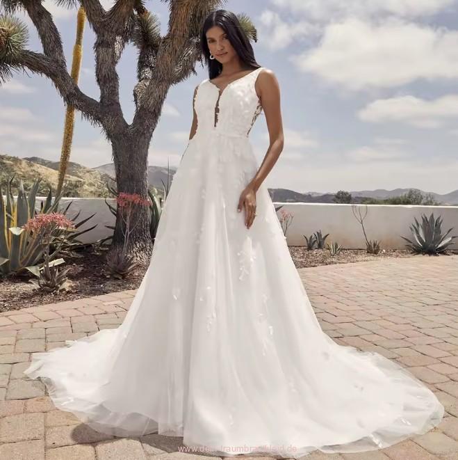 Ärmelloses A Linie Brautkleid Hellena mit Tüll Schleppe und&nbsp;Spitze