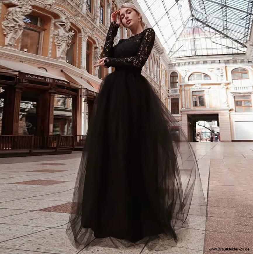 A Linie Gothic Brautkleid Floriane in Schwarz mit Ärmeln aus Spitze und Tüll&nbsp;Rock
