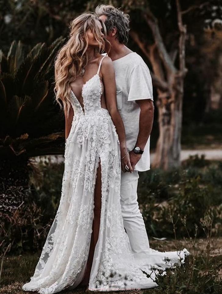 A Linie Boho Spaghettiträger Brautkleid Cleo mit Spitze und Schleppe&nbsp;Rückenfrei