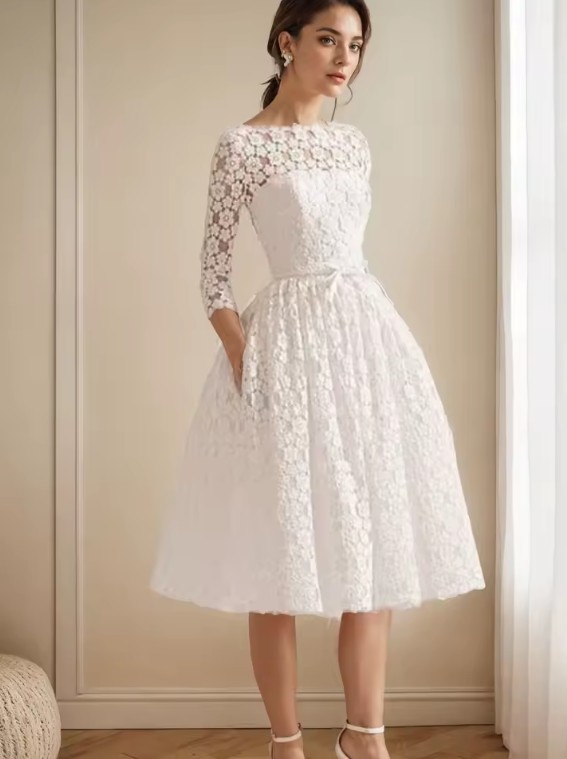 A Linie Langarm Brautkleid Isabelle aus Spitze&nbsp;Wadenlang