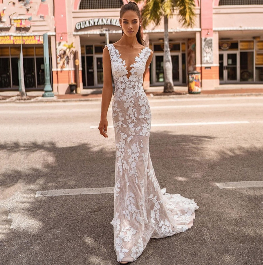 I Linie Brautkleid Romantisch mit Blumen&nbsp;Bodenlang