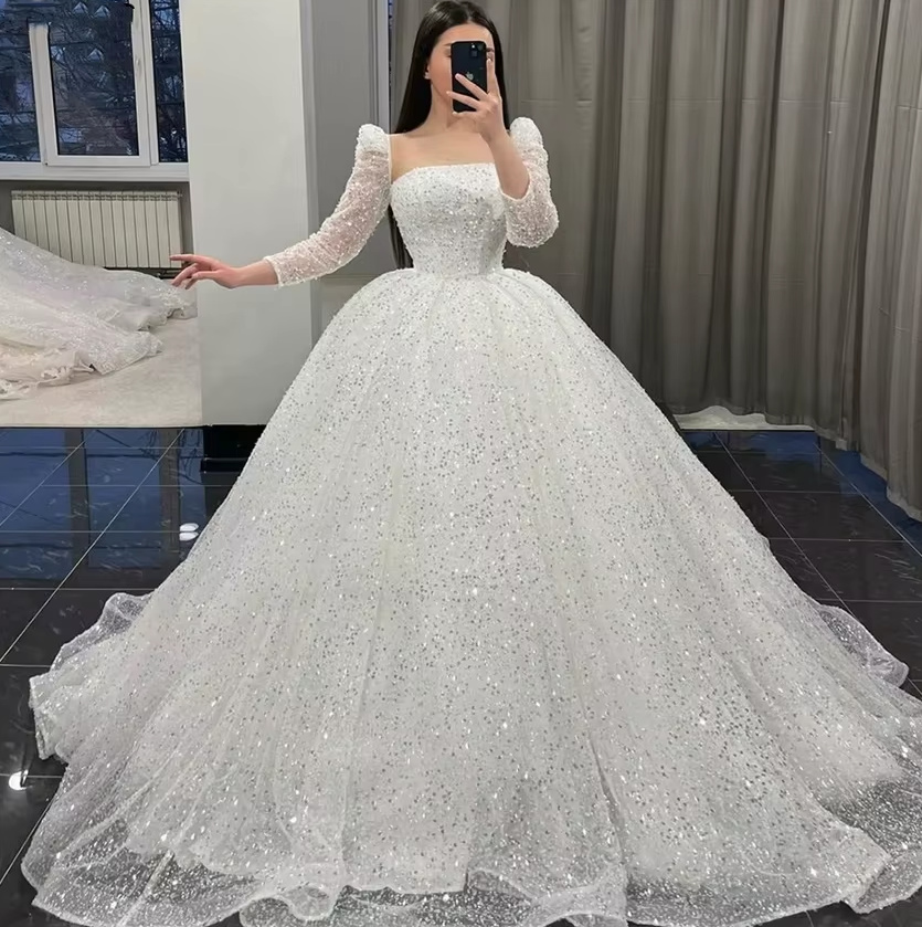 Langarm Prinzessin Glitzer Brautkleid Etienne mit Carmen&nbsp;Ausschnitt