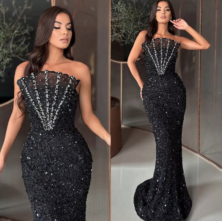 Schulterfreies Glitzer Bodycon Brautkleid Celestine in&nbsp;Schwarz