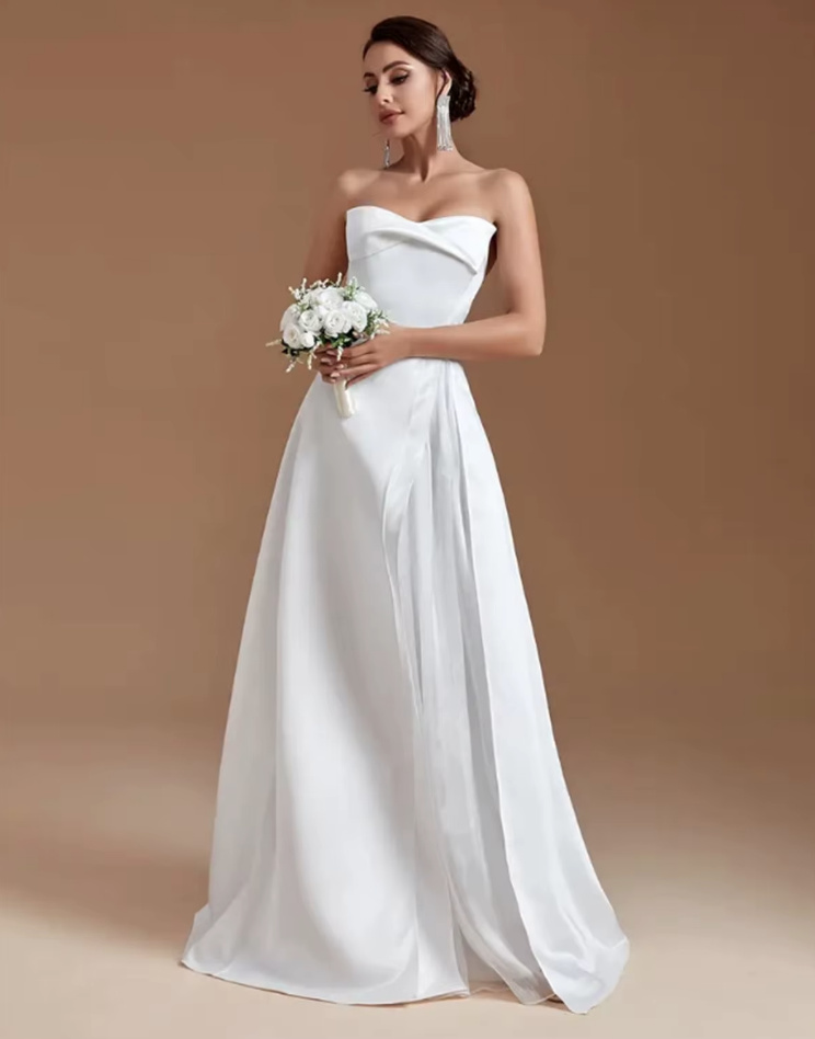 Schulterfreies A Linie Brautkleid Cleopatra Schlicht Bodenlang