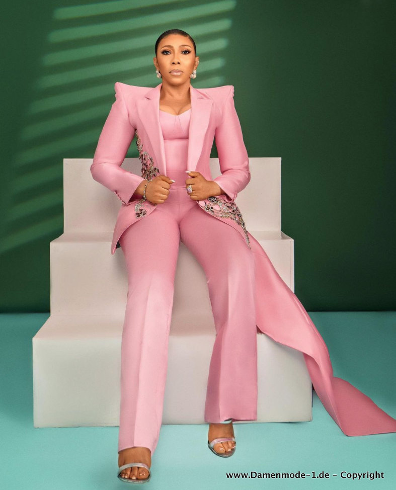 Eleganter Hosenanzug in Rosa Asymmetrisch mit&nbsp;Stickereien
