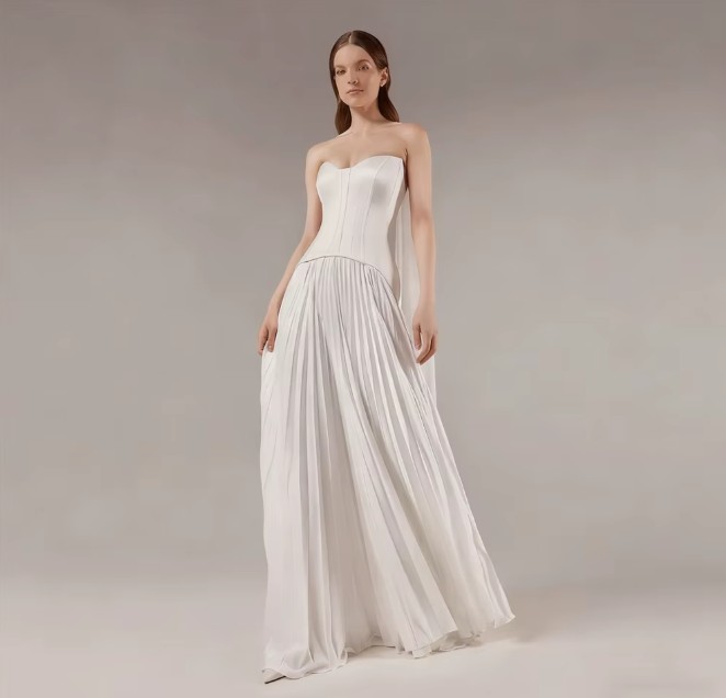 Schulterfreies Standesamt Brautkleid Plissiert Bodenlang