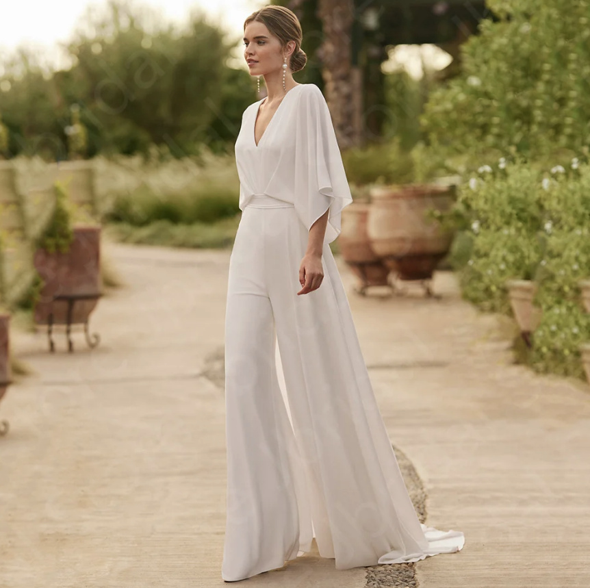 Chiffon Braut Overall mit V Ausschnitt und Schleppe