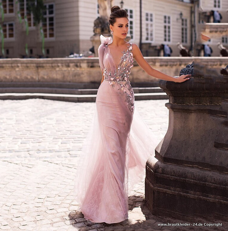 Etui Brautkleid mit V Ausschnitt mit Tüll und Blumen Applikationen&nbsp;Rosa