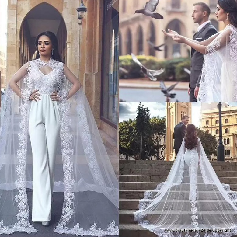 V Ausschnitt Spitzen Overall Jumpsuit für die Braut mit&nbsp;Cape