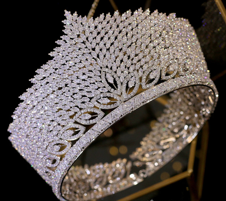 Luxus Zirkonia Braut Krone Blossom in Silber