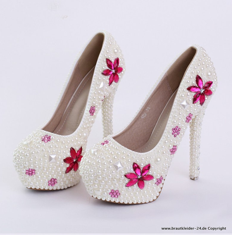 Plateau Perlen Brautschuhe in Weiß mit Blumen Applikationen in&nbsp;Pink