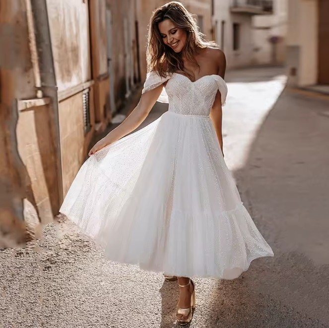 Schulterfreies A Linie Vintage Stil Brautkleid Janna&nbsp;Wadenlang