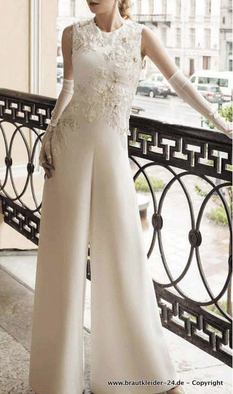 A Linie Braut Overall Jumpsuit mit 3D Blumen Standesamtmode