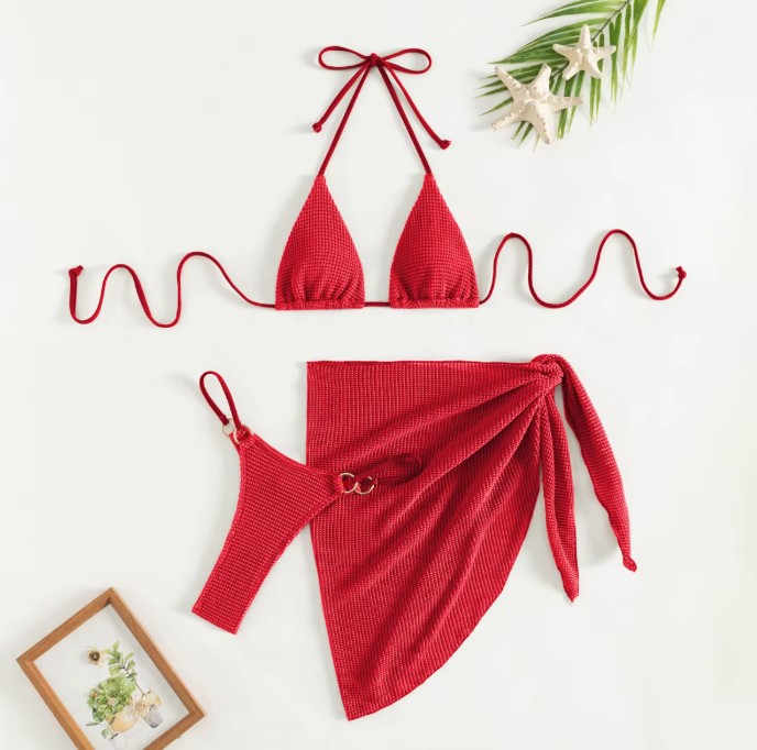 Halterneck Bikini Sharon in Rot mit&nbsp;Sarong